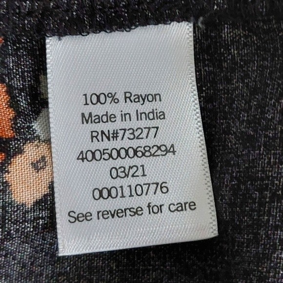 SO - Black Floral Button-Down Wide Strap Jumper Maxi Dress - Picture 8 of 9